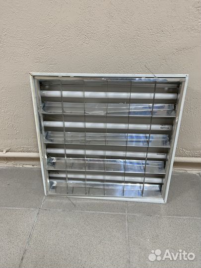 Светильник потолочный