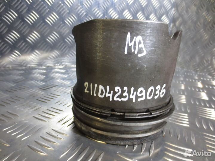 Поршень Mahle/knecht 130L114