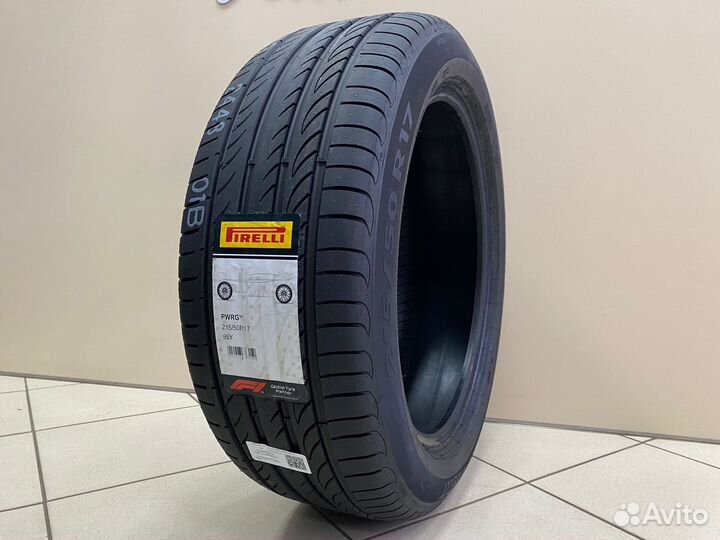 Pirelli Powergy 215/50 R17 95Y