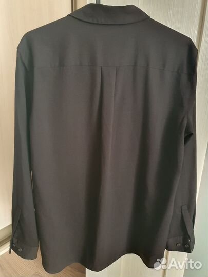 Рубашки (2шт) жен. Uniqlo хлопок размер S (Rus)