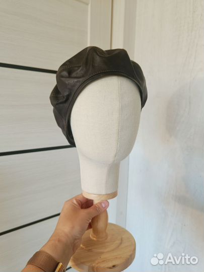 Кожаный берет 56-57