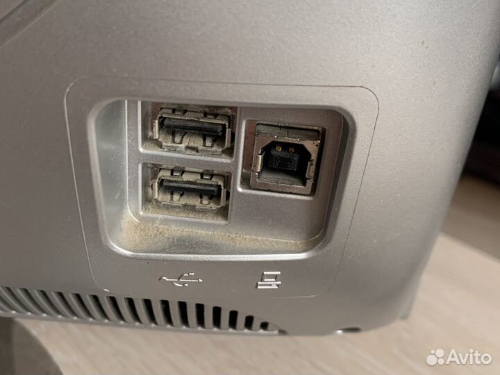 Монитор LG