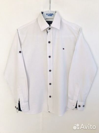 Школьный костюм 128 + 2 рубашки