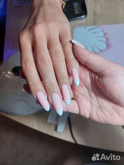 Маникюр и наращивание ногтей