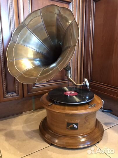 Граммофон ручная работа