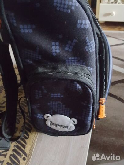 Продается школьный рюкзак
