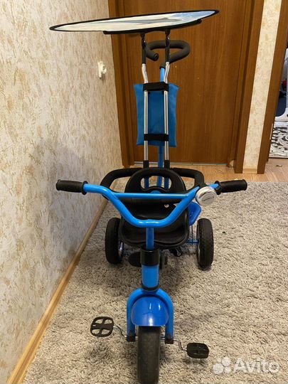 Трехколесный велосипед