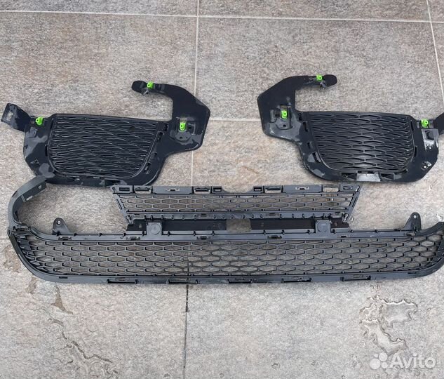 Решётки в бампер Range Rover Evoque
