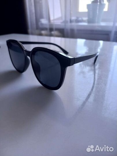 Солнцезащитные очки