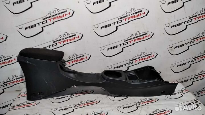 Подлокотник honda FIT GE6 GE7 GE8 GE9 GP1 GP4 В сборе черный XA4887