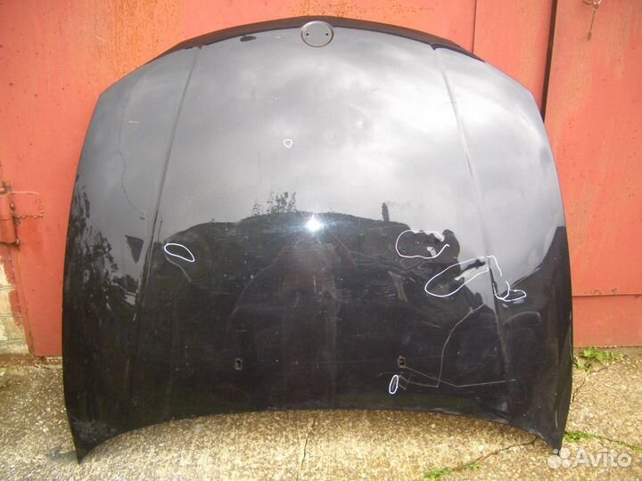 Капот бмв 1 серия Е81-87. Е82-88 с07-13г