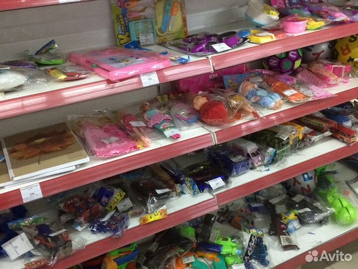 Канцтовары: ручки, карандаши, альбомы, краски