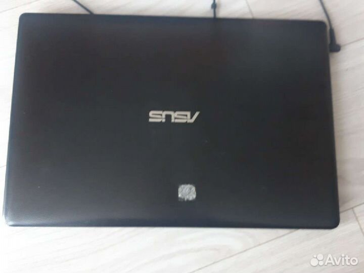 Ноутбук asus
