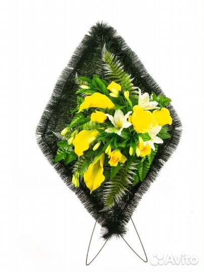 Ритуальные венки и корзины