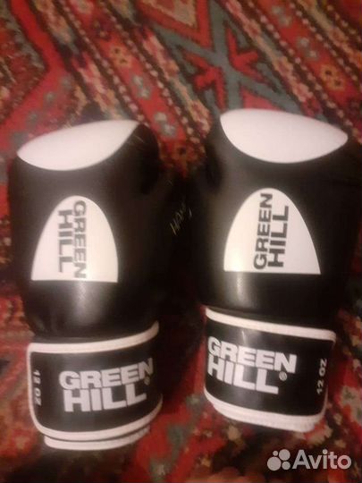 Боксерские перчатки 12 oz и 6 oz