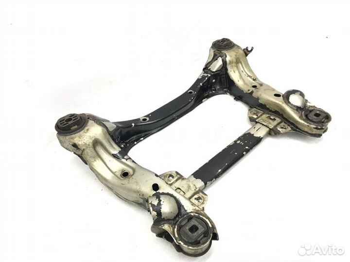 Балка подмоторная Audi A8 D3 BVJ 2008