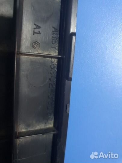 Заглушка коленной крышки левая Toyota Camry