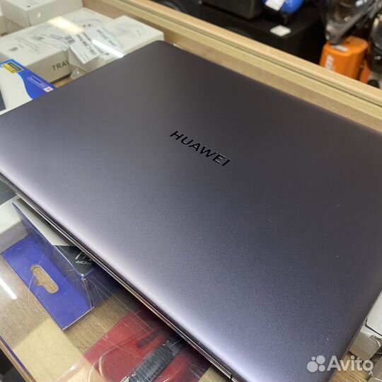 Huawei Matebook 13 hn-w19r