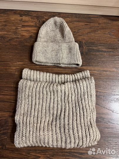 Набор шапка и снуд