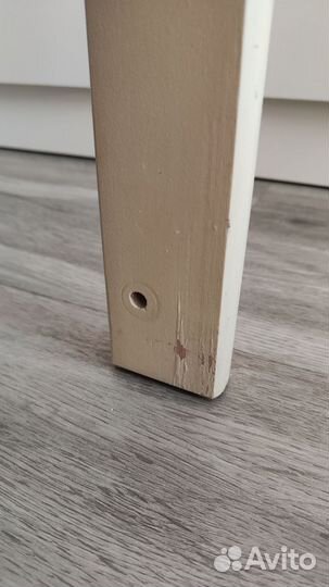 Детская кроватка с маятником