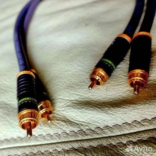 Межблочный Hi-End кабель oehlbach 0.5m серебряный