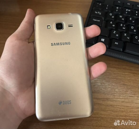 Samsung Galaxy J3 (2016) SM-J320F/DS, 2/16 ГБ
