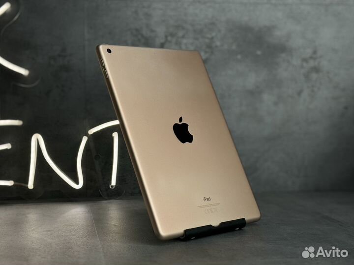 iPad 6 32Gb Wi-Fi Gold