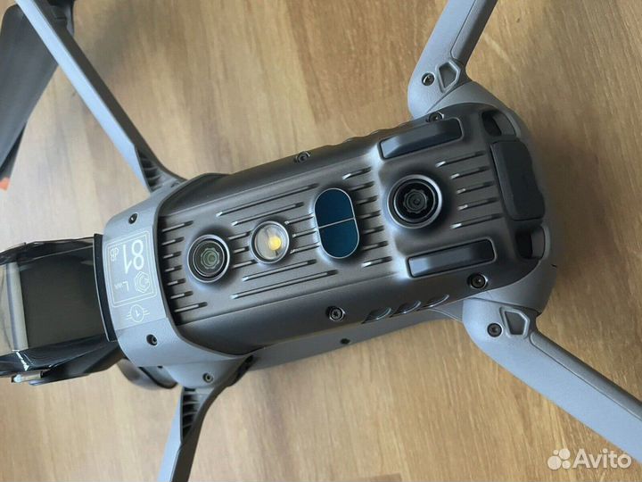 Квадрокоптер DJI Mavic Air 3 Fly more combo