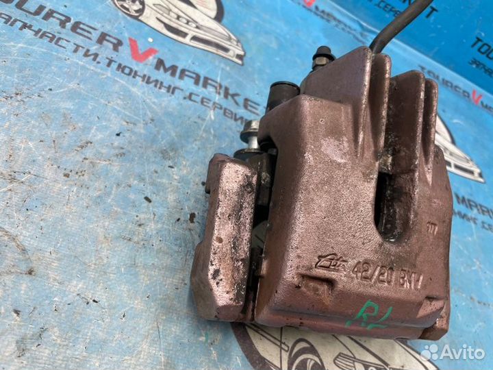 Суппорт тормозной задний левый Bmw 5-Series E60