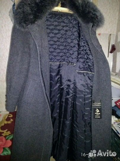 Пальто женское,зимнее