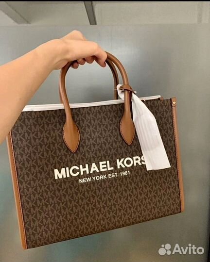 Сумка Mirella Satchel Shoulder Tote Michael Kors