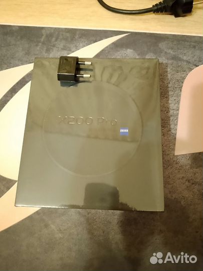 Vivo X200 Pro, 16/512 ГБ