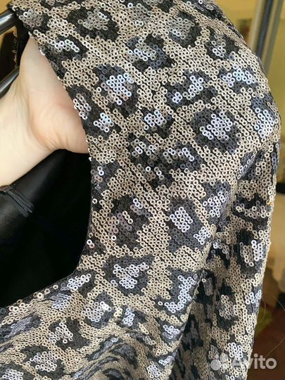 Платье вечернее