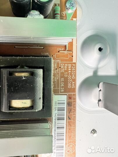 Телевизор Samsung LE32C450E1W на запчасти