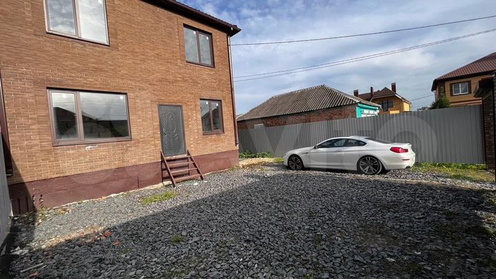 Дом 144 м² на участке 3 сот.