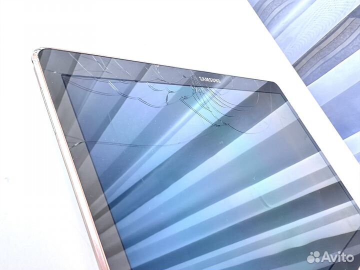 Планшет Samsung Galaxy Tab S 10,5 SM-T805