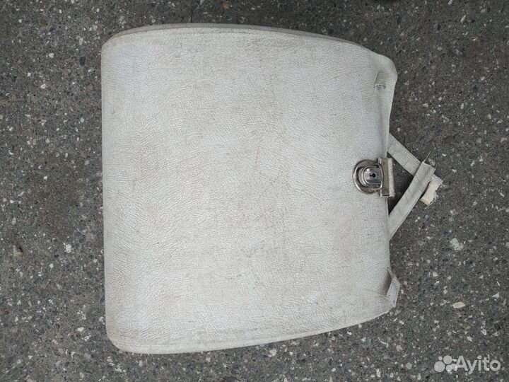 Пишущая (печатная) машинка Consul