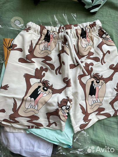 Детский комплект, шорты и футболка