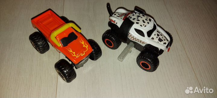 Машинки monster JAM