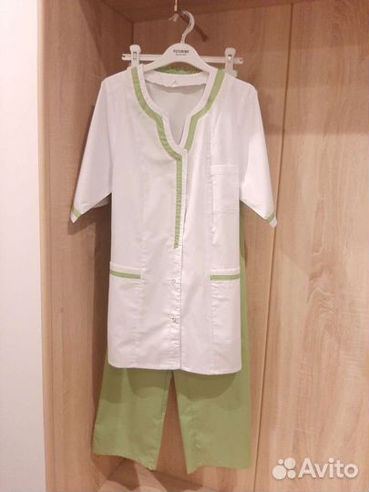 Медицинский костюм