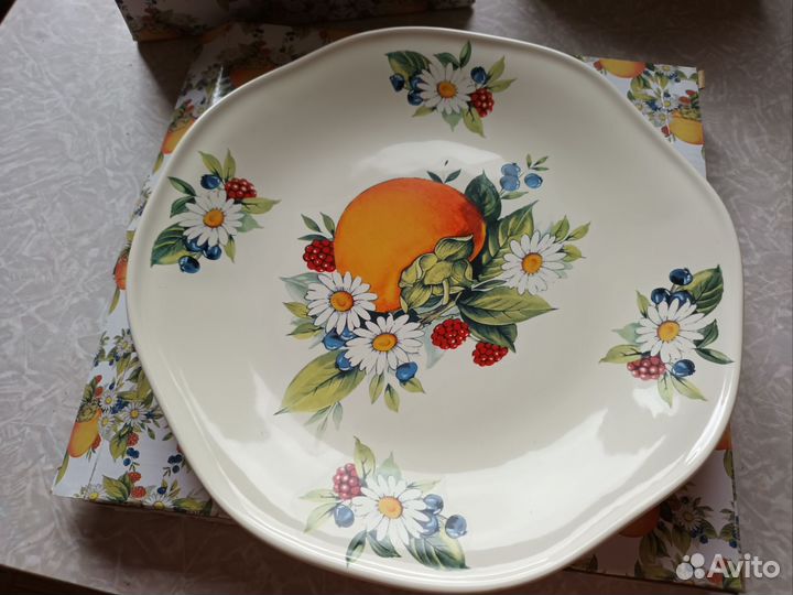 Набор керамической посуды,новый в доставке