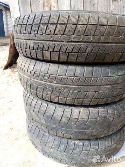 Bridgestone Blizzak DM-V1 175/70 R14