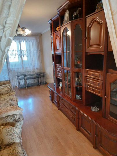 3-к. квартира, 63 м², 2/5 эт.