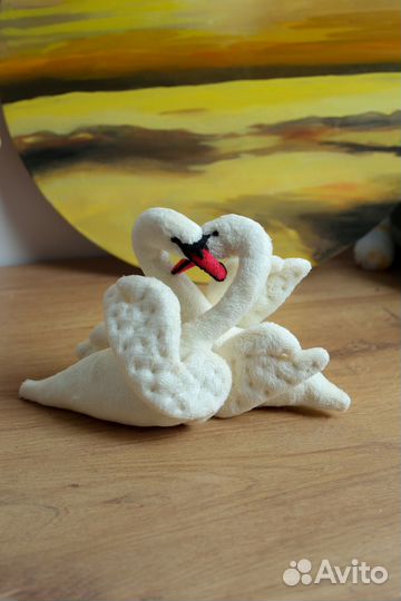 Лебеди белые