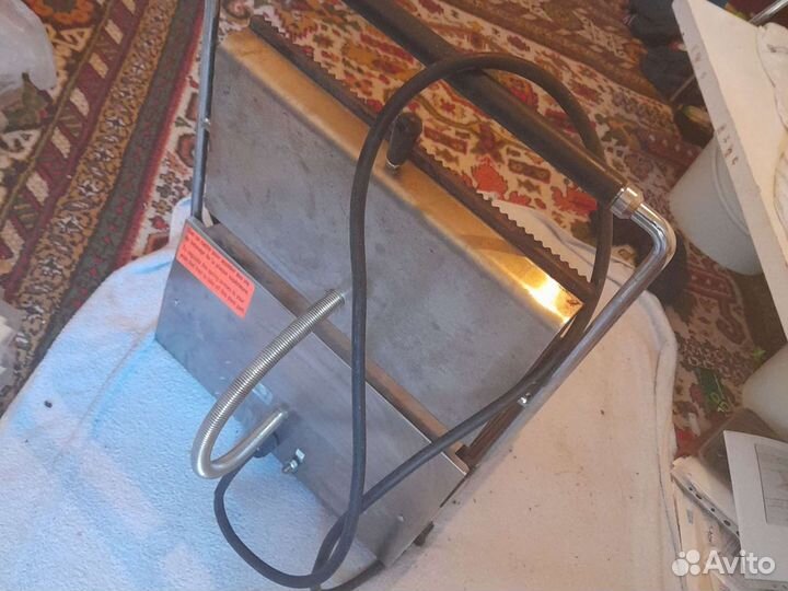 Электрогриль новый