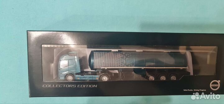 Игрушка грузовик Volvo