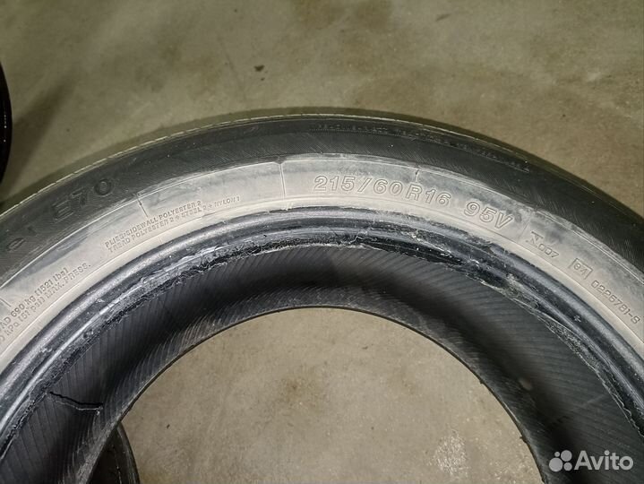 Yokohama dB Decibel E70 215/60 R16 95V