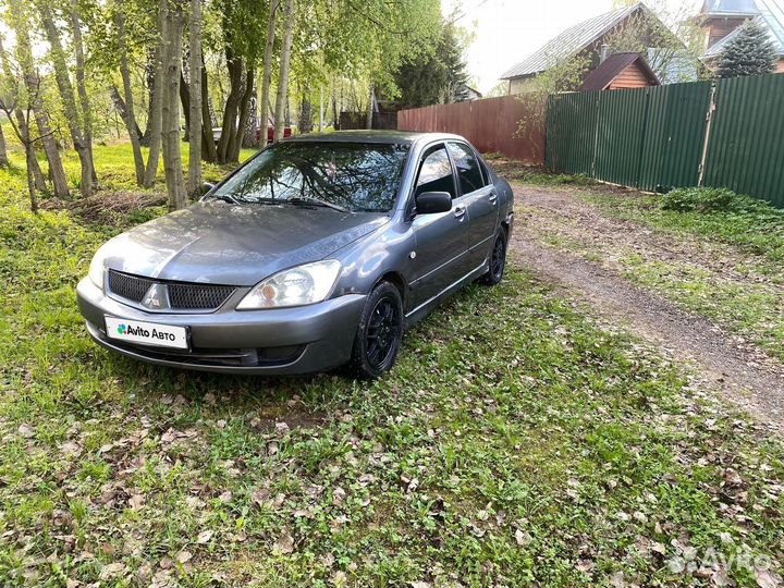 Mitsubishi Lancer 1.6 AT, 2005, 280 000 км