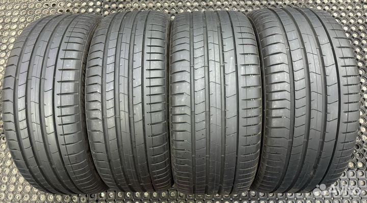 Pirelli P Zero PZ4 225/40 R19 и 255/35 R19 93Y