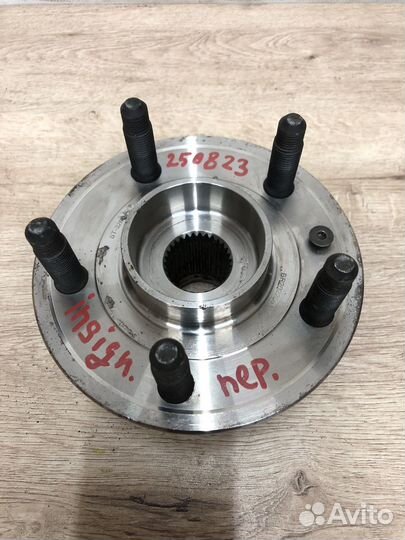 Ступица передняя Opel Insignia